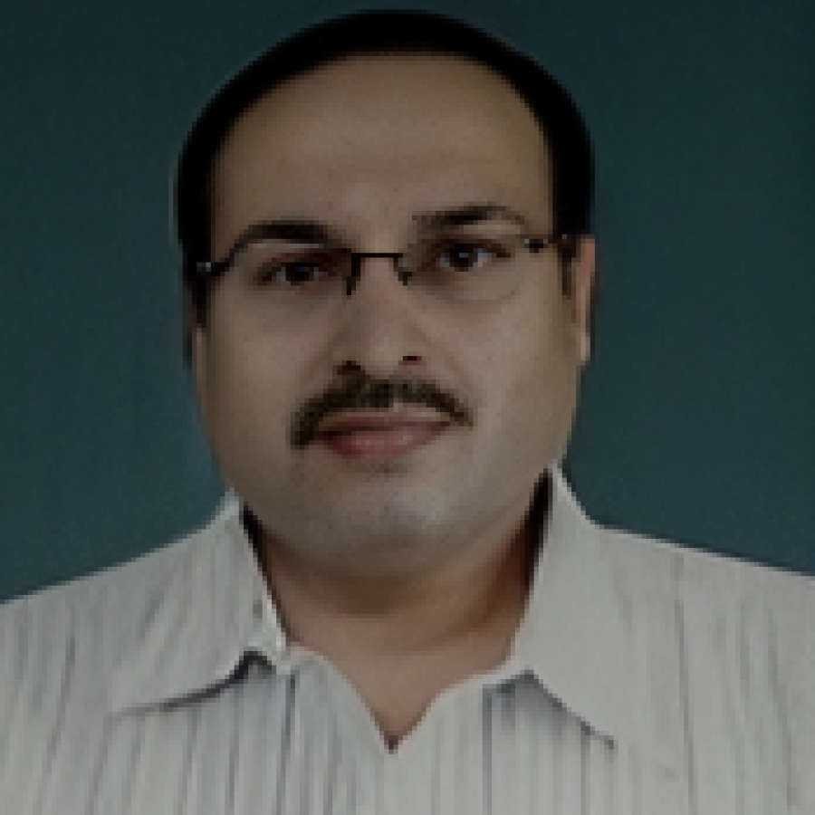 Dr.Prashant-Khoptikar